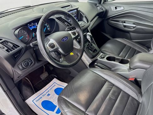 Used 2015 Ford Escape SE w/ Equipment Group 201A FWD image 11