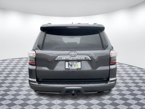 Used 2022 Toyota 4Runner TRD Sport image 4