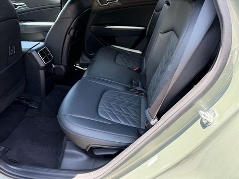 Used 2023 Kia Sportage X-Line AWD/4WD image 8