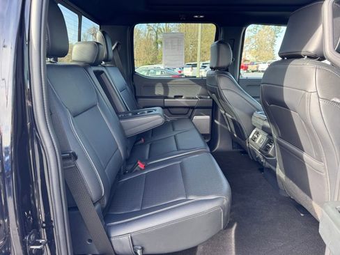 Used 2025 Ford F150 Lariat w/ Equipment Group 501A Mid image 30