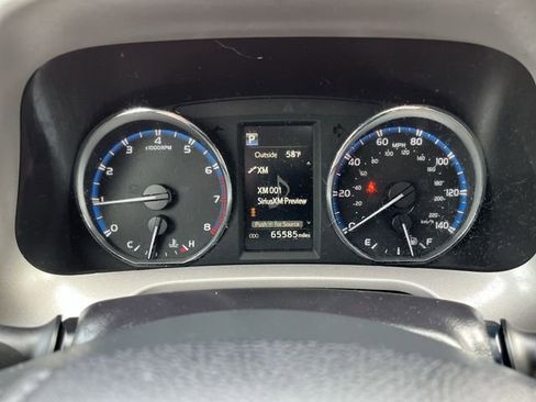 Used 2016 Toyota RAV4 XLE image 12