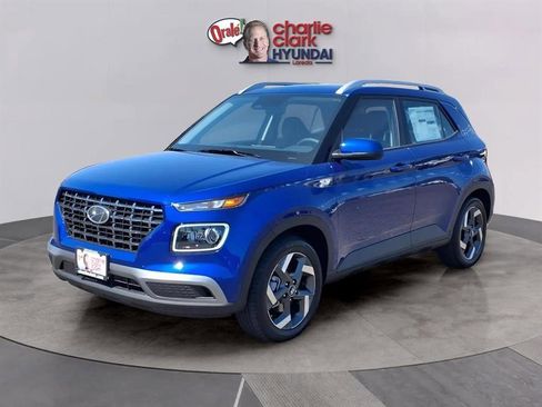 New 2025 Hyundai Venue Limited image 1