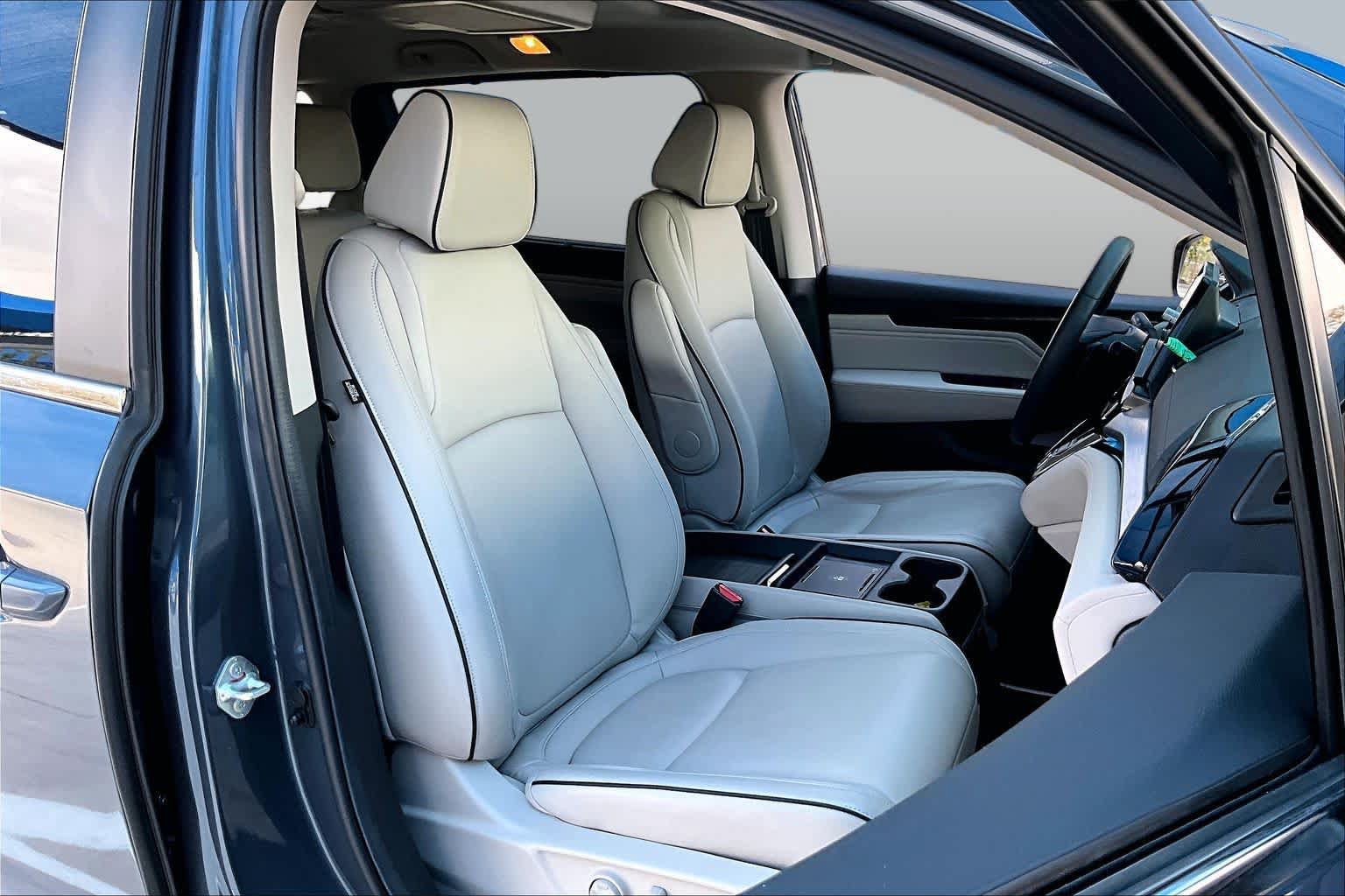 Used 2026 Honda Odyssey Touring image 9