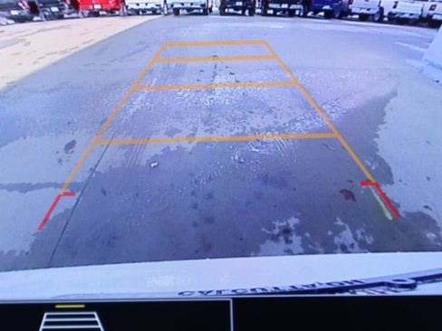 New 2026 Chevrolet Trax RS w/ Sunroof Package image 20