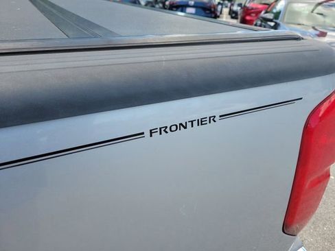 Used 2006 Nissan Frontier XE w/ (G01) XE Preferred Pkg RWD image 28