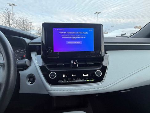 Used 2023 Toyota Corolla SE image 20