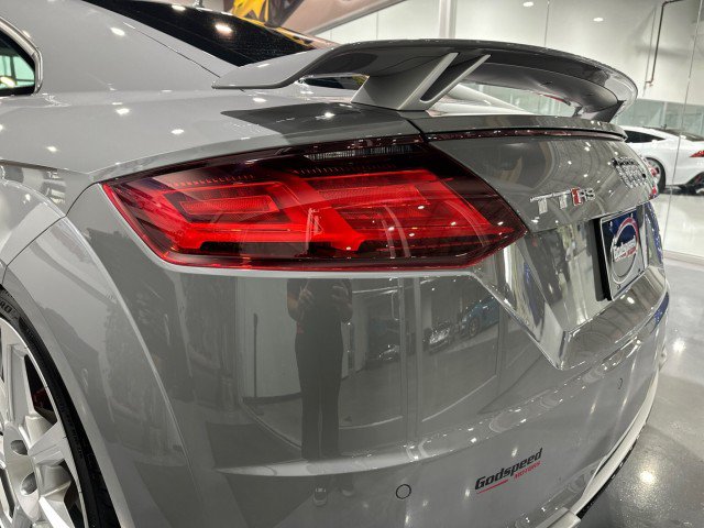 Used 2018 Audi TT RS AWD/4WD image 36