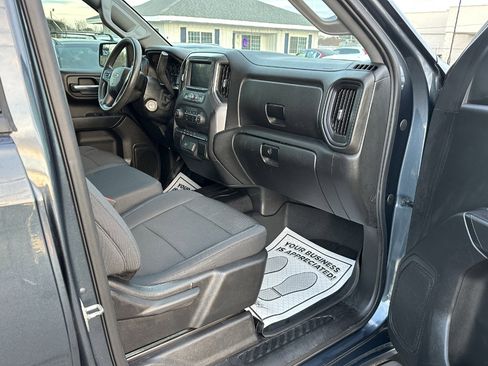 Used 2020 Chevrolet Silverado 1500 Custom Trail Boss w/ Custom Convenience Package image 13
