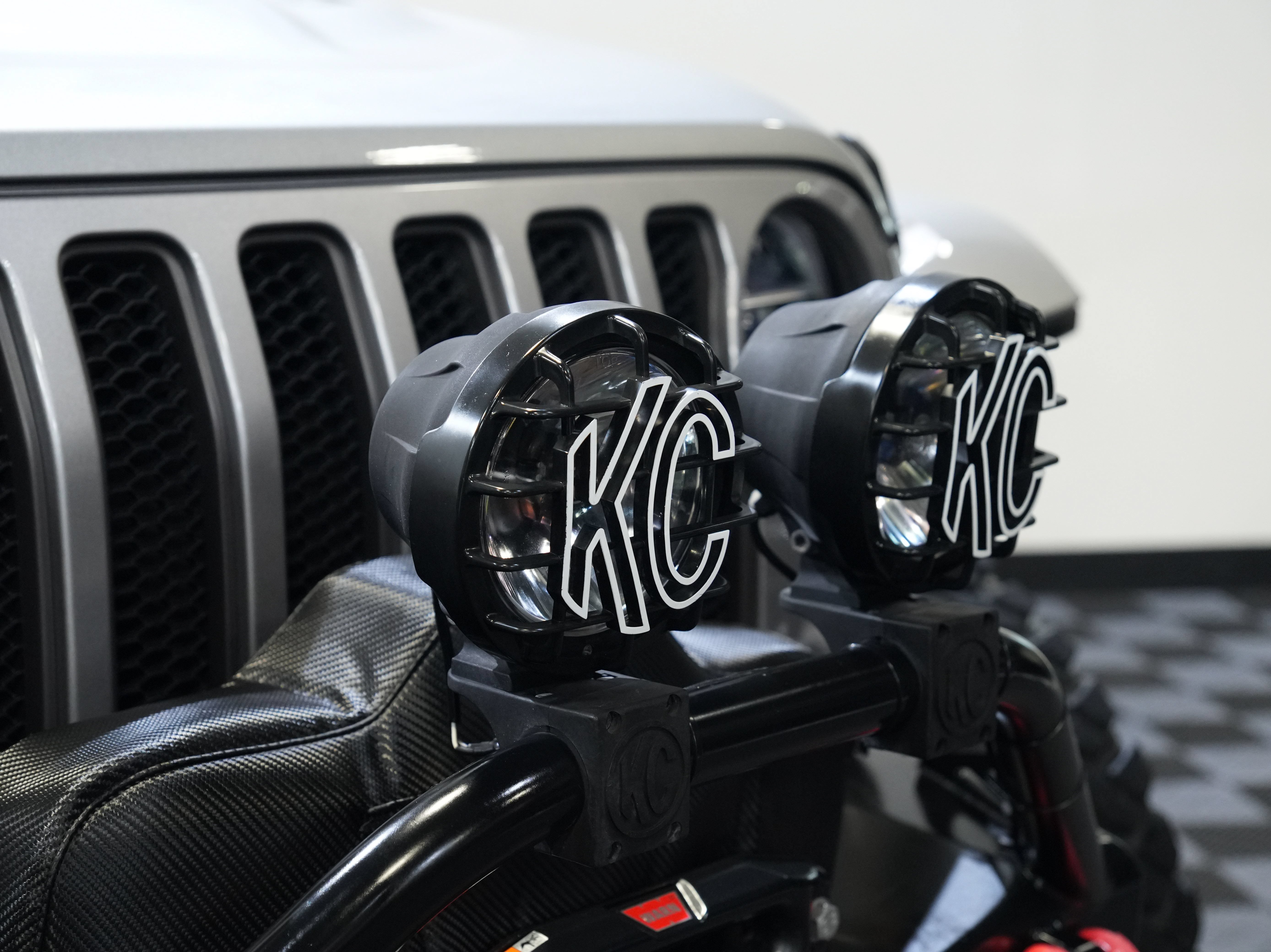 Used 2018 Jeep Wrangler Rubicon AWD/4WD image 13