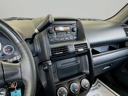 Used 2005 Honda CR-V EX image 11