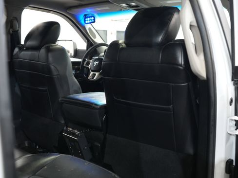 Used 2017 RAM 2500 Laramie w/ Sport Appearance Group image 41