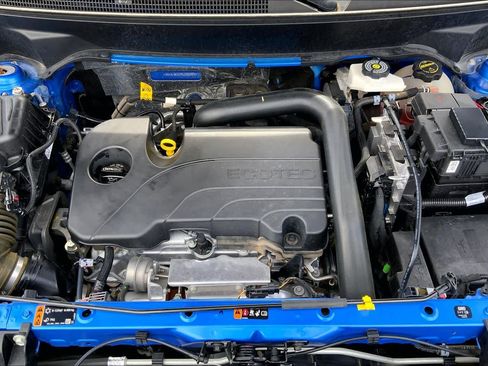 Used 2024 GMC Terrain SLE w/ Elevation Edition image 31