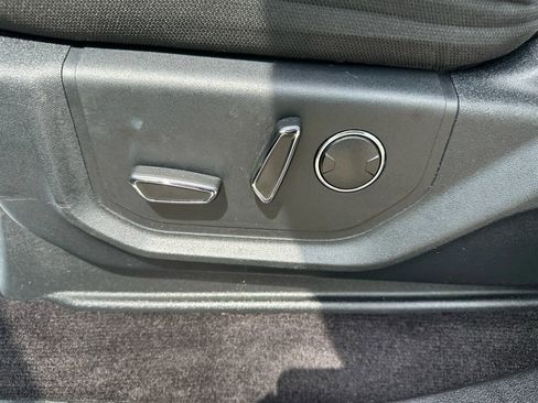 Used 2016 Ford F150 XLT w/ Equipment Group 302A Luxury image 17