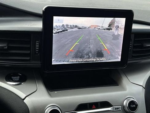 Certified 2023 Ford Explorer XLT image 25