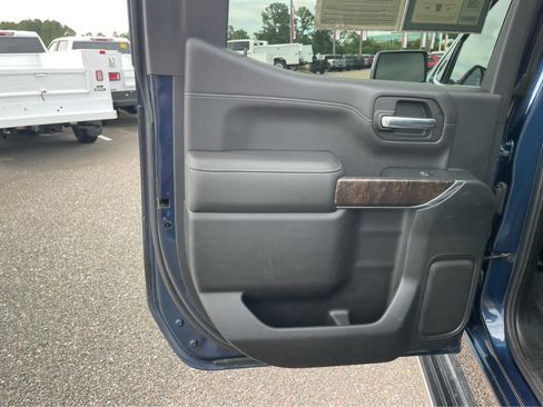 Used 2019 GMC Sierra 1500 Denali w/ Technology Package AWD/4WD image 19