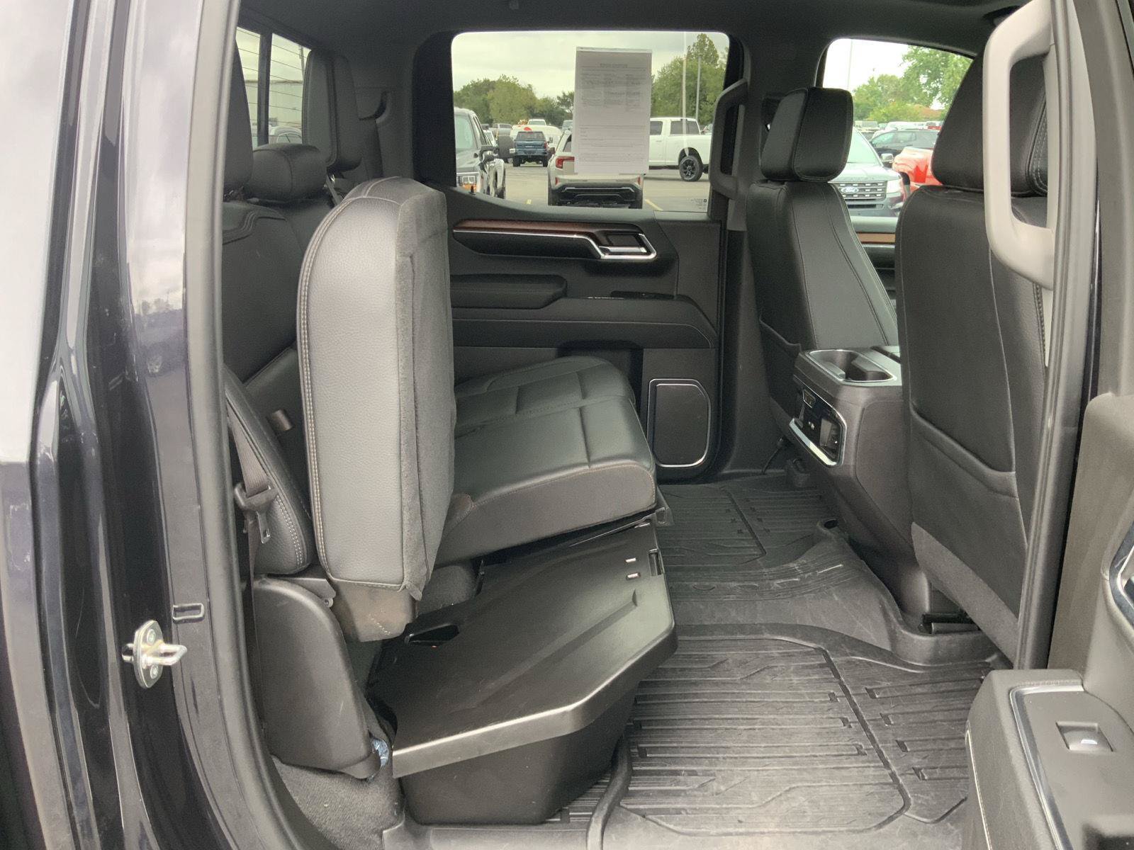 Used 2024 GMC Sierra 1500 Denali AWD/4WD image 53