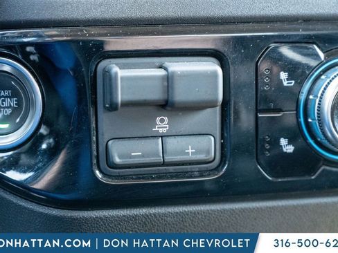 Used 2025 GMC Sierra 1500 SLT AWD/4WD image 13