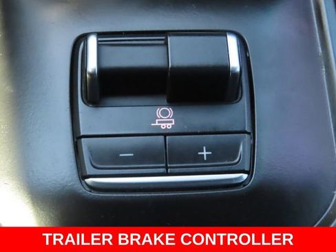 Used 2024 GMC Sierra 2500 AT4 w/ AT4 Premium Plus Package image 36