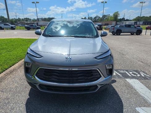 New 2025 Buick Encore GX Preferred w/ Comfort Package image 1