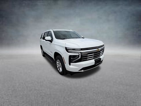 Used 2025 Chevrolet Tahoe LT AWD/4WD image 8