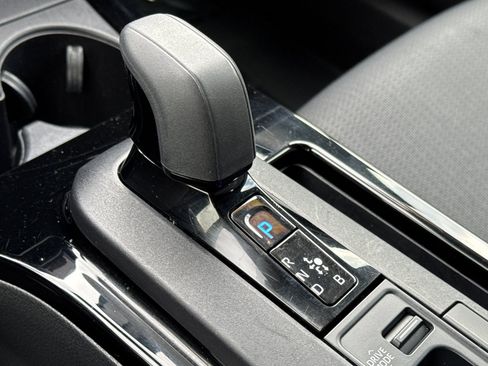 Used 2024 Toyota Prius LE image 25