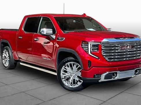 Used 2023 GMC Sierra 1500 Denali AWD/4WD image 3