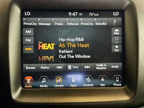 Used 2018 Jeep Compass Trailhawk w/ Leather Interior Group AWD/4WD image 18