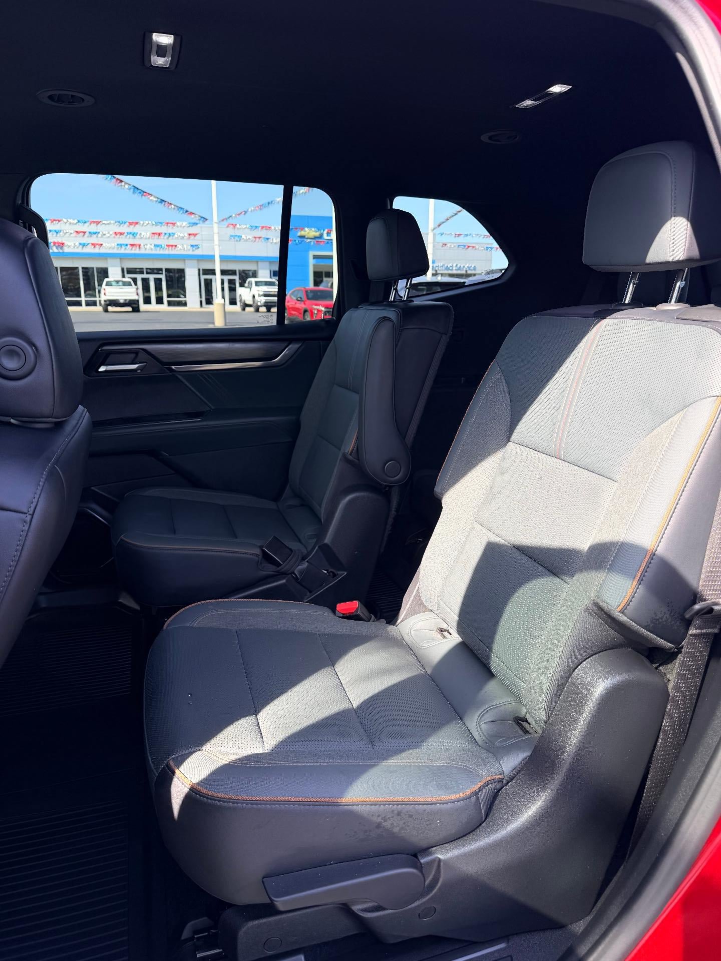 Used 2024 GMC Acadia AT4 w/ Super Cruise Package AWD/4WD image 11