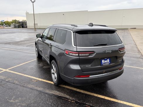 Used 2022 Jeep Grand Cherokee L Limited AWD/4WD image 5