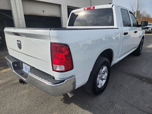 Used 2021 RAM 1500 Tradesman w/ Chrome Appearance Group image 4