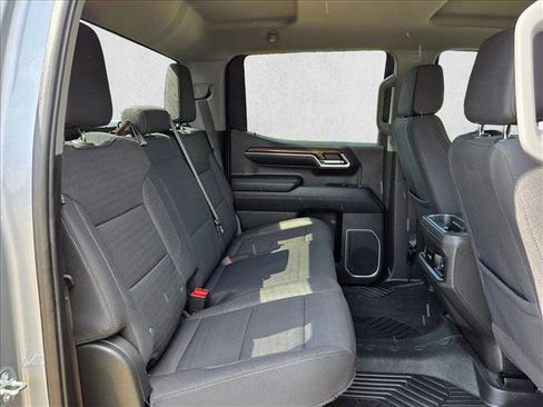 Used 2023 Chevrolet Silverado 1500 LT Trail Boss w/ Protection Package image 18