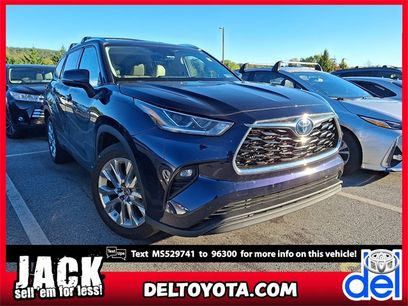 Used 2021 Toyota Highlander Limited