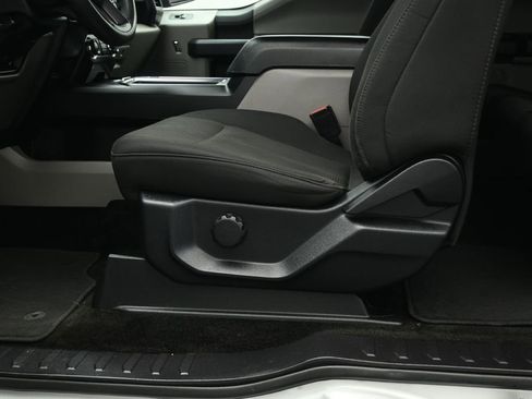 Used 2018 Ford F150 XL w/ Equipment Group 101A Mid RWD image 8