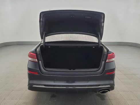 Used 2019 Kia Optima LX image 29