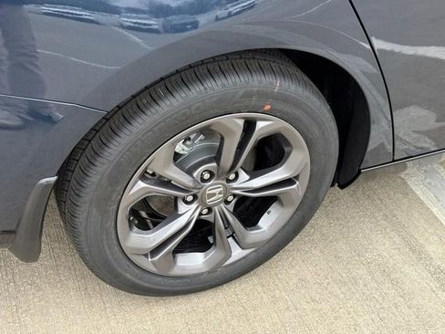 New 2025 Honda Accord EX-L image 4