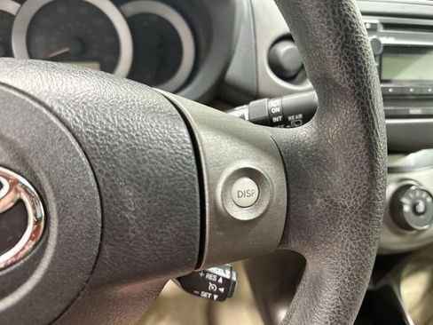 Used 2012 Toyota RAV4 FWD w/ Value Pkg image 35