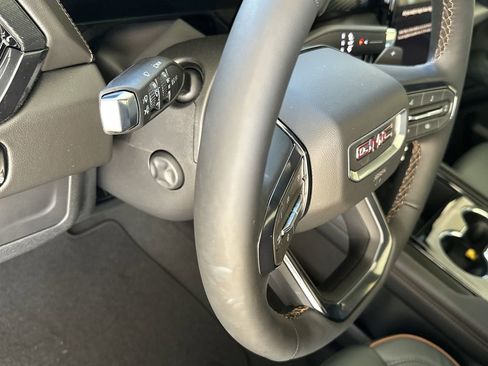 New 2026 GMC Yukon XL AT4 image 21