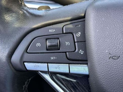 Used 2023 Cadillac XT6 Premium Luxury w/ Technology Package AWD/4WD image 23