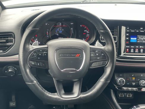 Used 2023 Dodge Durango GT RWD image 10