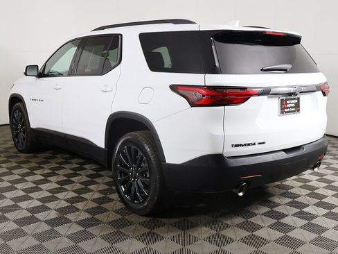 Used 2023 Chevrolet Traverse RS image 12