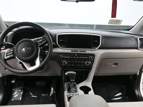 Used 2021 Kia Sportage LX w/ LX Fwd Popular Package image 24