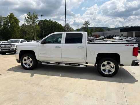 Used 2018 Chevrolet Silverado 1500 LTZ w/ Sport Package AWD/4WD image 18