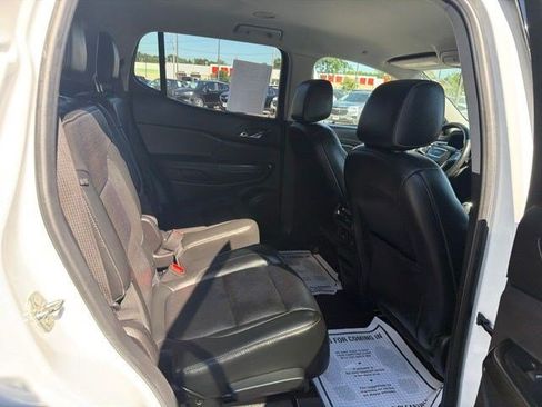 Used 2019 GMC Acadia SLT FWD image 19