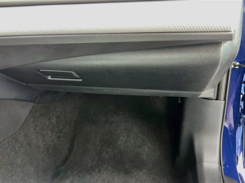 Used 2026 Toyota Camry SE FWD image 32