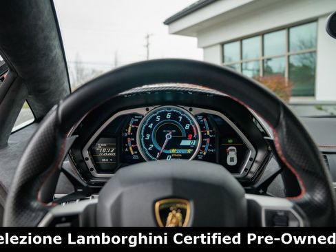 Used 2015 Lamborghini Aventador LP 700-4 image 23