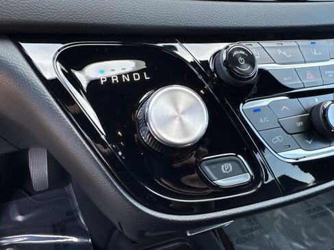 New 2026 Chrysler Voyager LX image 24