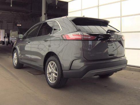 Used 2023 Ford Edge SEL w/ Convenience Package AWD/4WD image 6