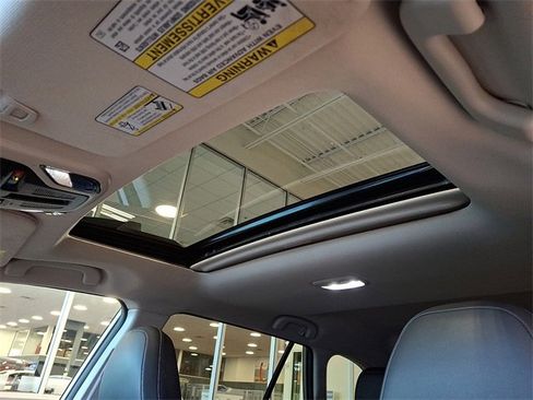 Certified 2023 Subaru Outback Limited image 14