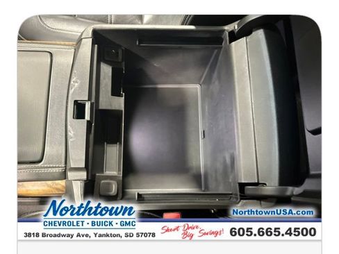 Used 2019 GMC Yukon XL Denali image 42