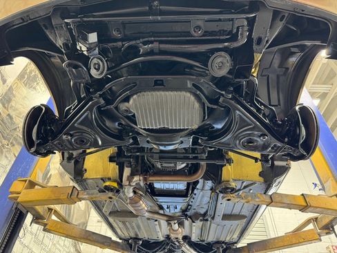 Used 1987 Mercedes-Benz 560 SL image 14